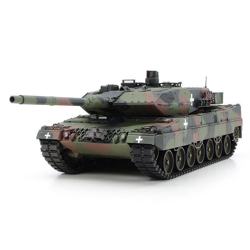 Tamiya Leopard 2 A6 Tank Ukraine 1/35 25207